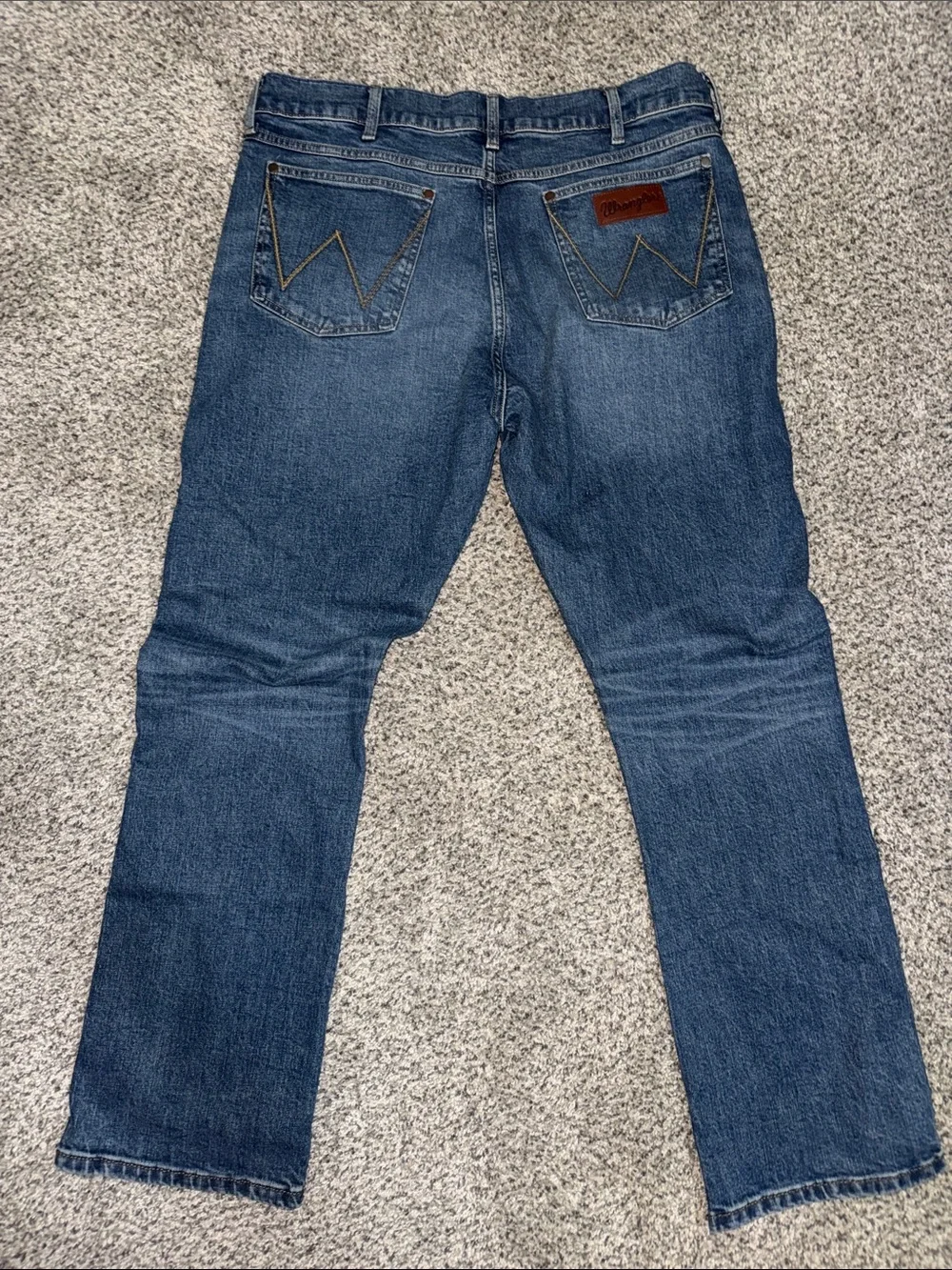 Men's slim boot wranglers retro dark wash size 38x32